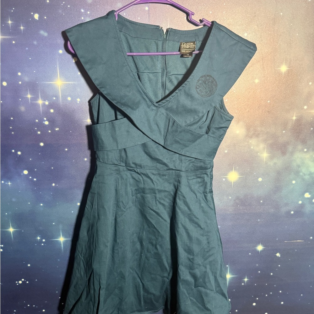Her Universe Game Of Thrones Daenerys Targaryen Dress